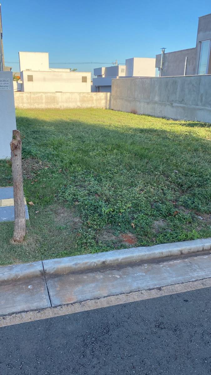 Lote  Condomínio  Terras Alphaville 1  - 360 m2  -  Lote Plano  