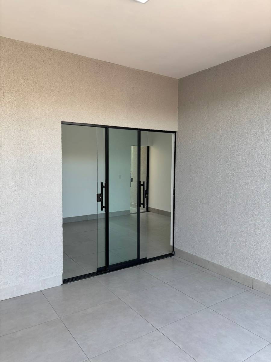 Casa 3 Qts - 102 m2 Construídos - Região Vila Pedroso 